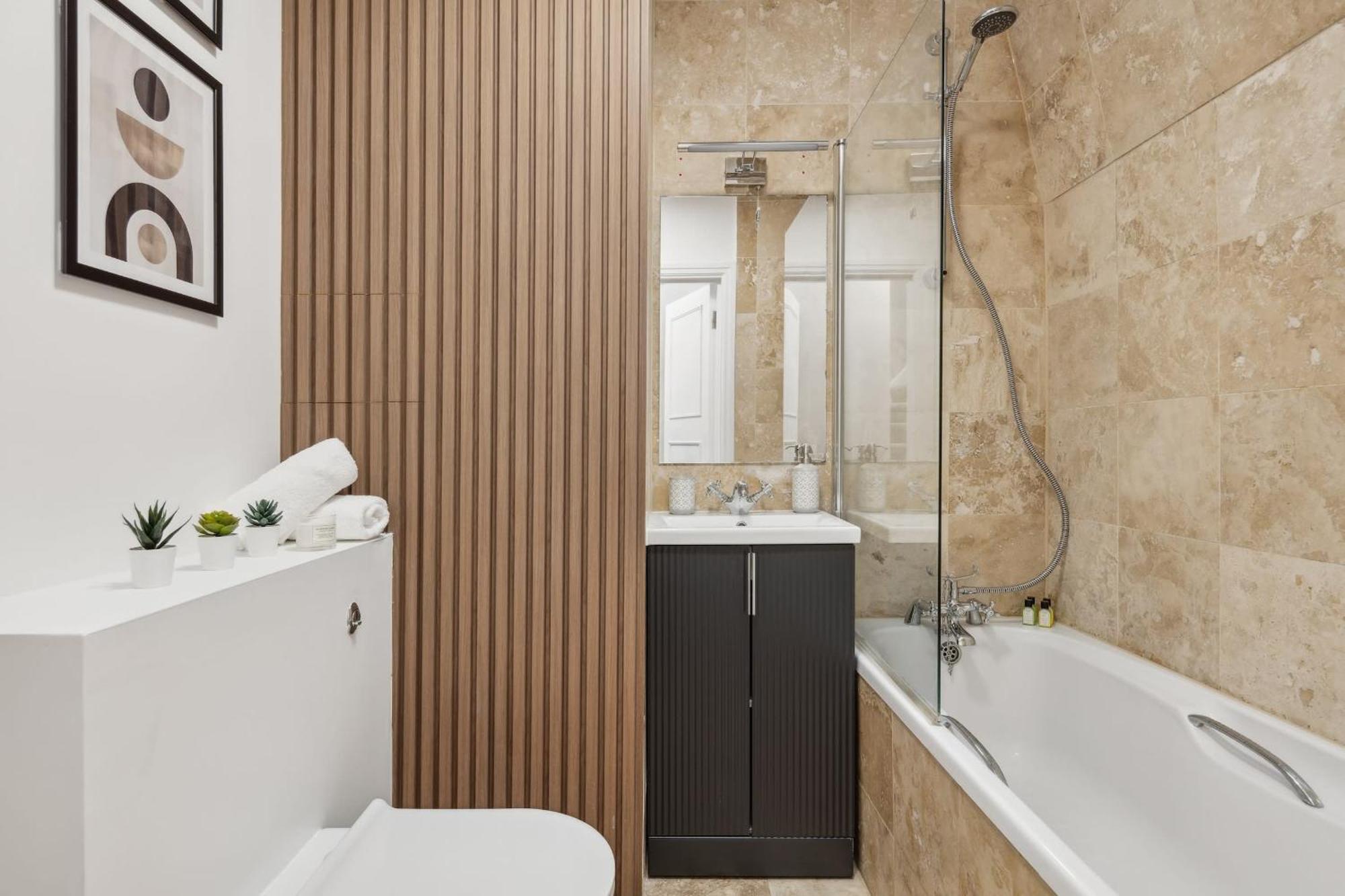 The Heart Of Westminster - 2Br - Cityapartmentstay ロンドン エクステリア 写真